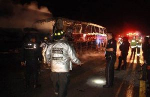 Scene of last Friday's highway accident that killed 13 bus passengers. (PHOTO: mexiconewsdaily.com)